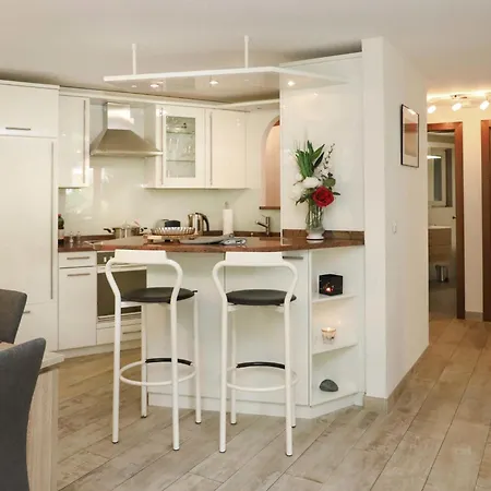 Apartamento Nirwana By Interhome Zermatt