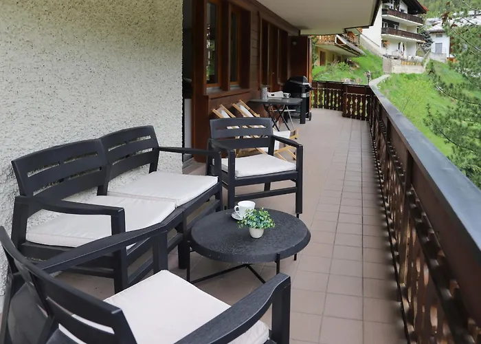 Nirwana By Interhome 采尔马特